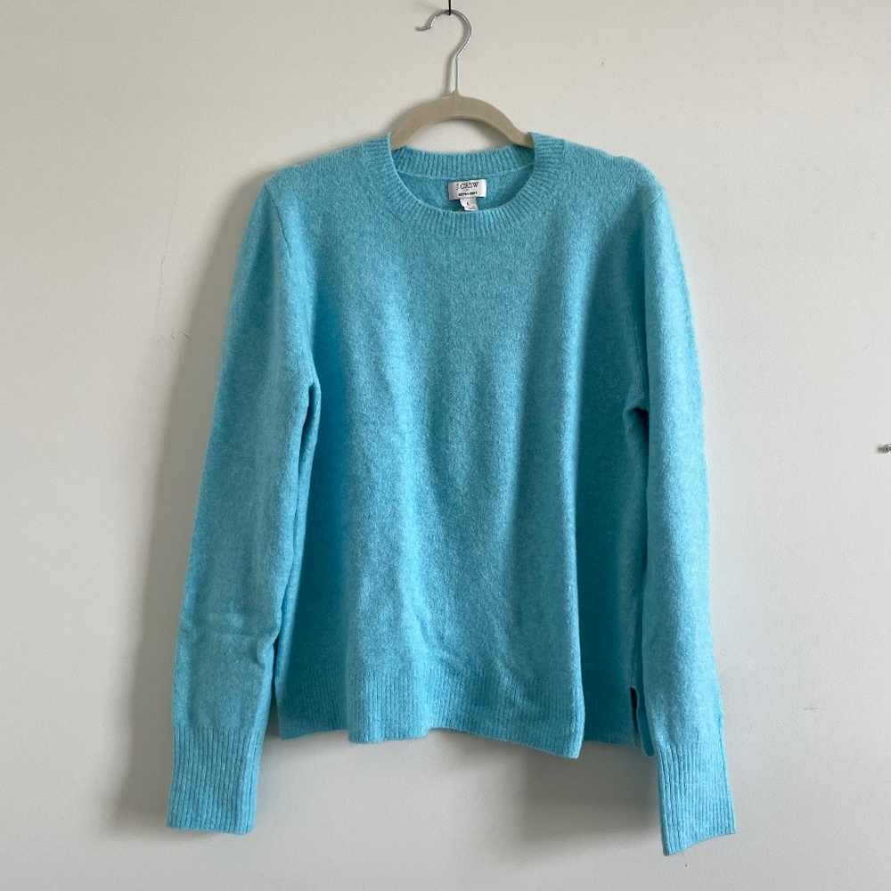 J. CREW FACTORY EXTRA SOFT CREWNECK SWEATER